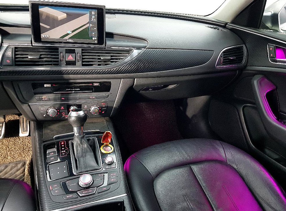 아우디 A6 2.0 TDI 사진 10