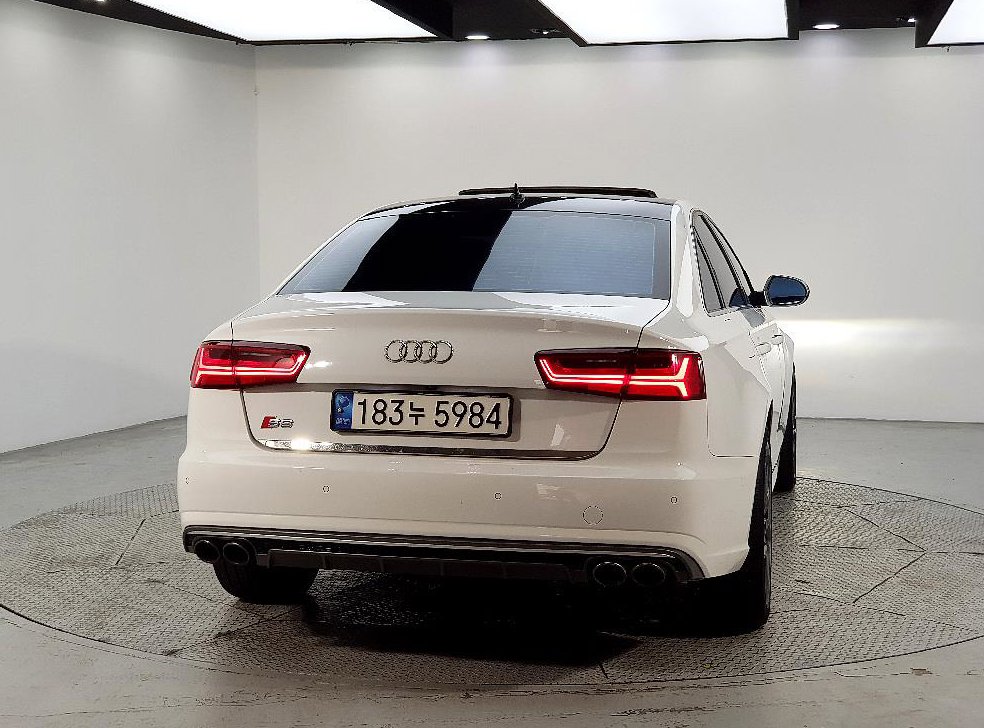 아우디 A6 2.0 TDI 사진 3