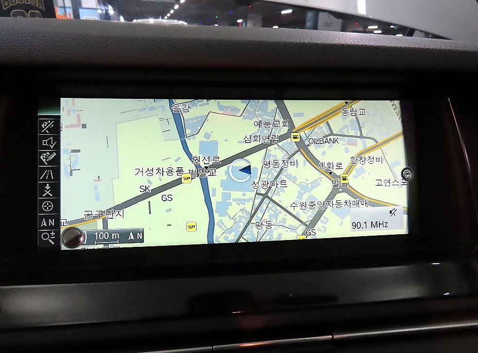 BMW 5시리즈 520d 사진 13