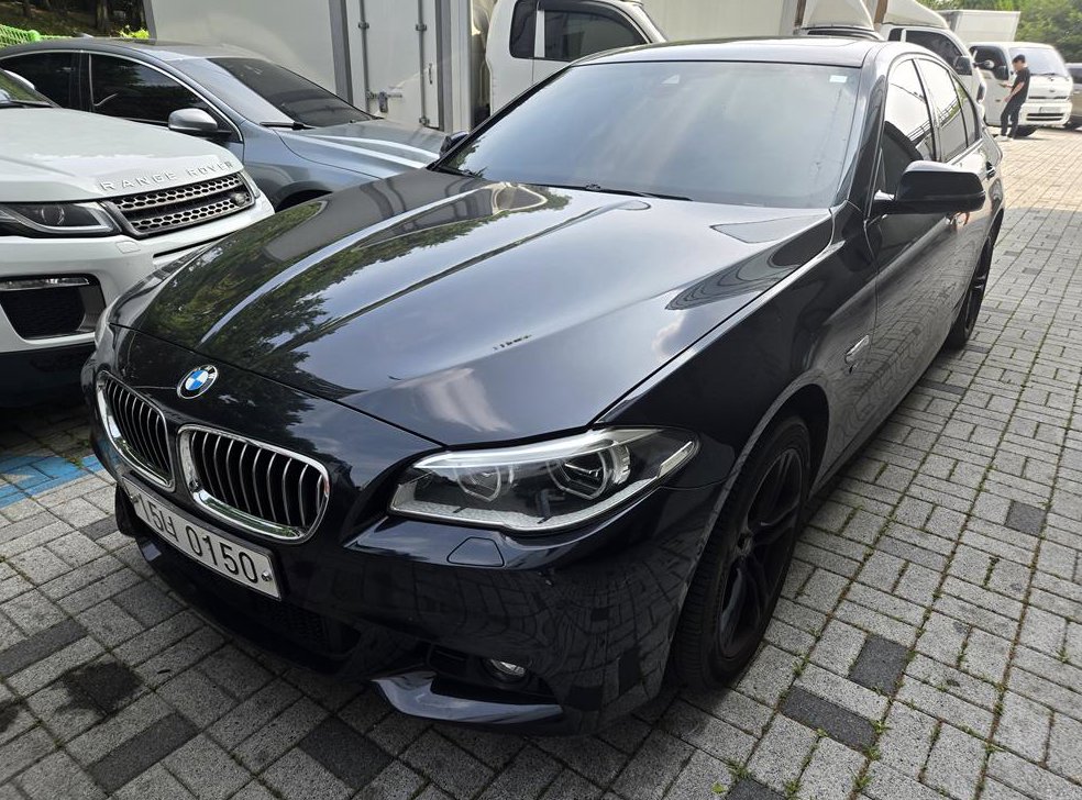 BMW 5시리즈 520d M 에어로다이나믹 프로