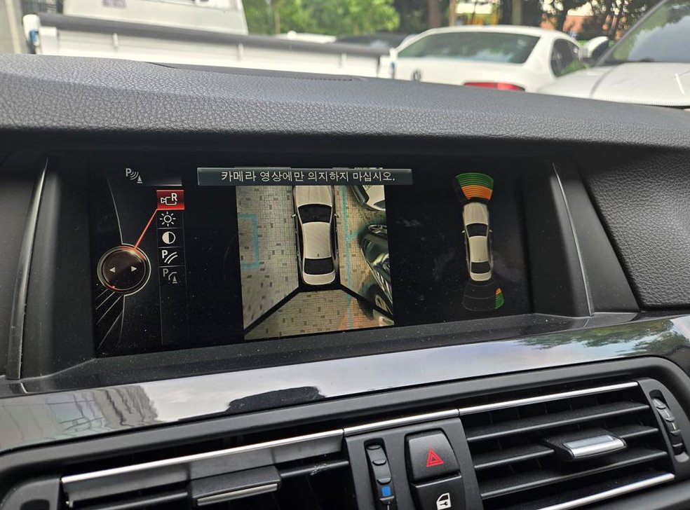 BMW 5시리즈 520d M 에어로다이나믹 프로 사진 15