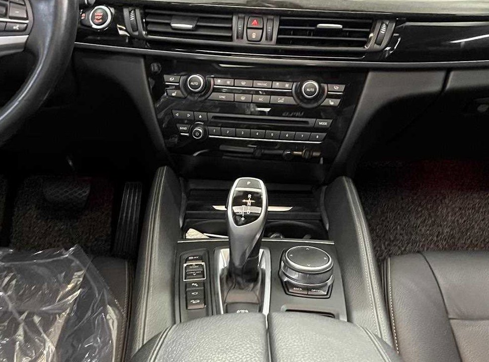 BMW X6 xDrive 30d 사진 9