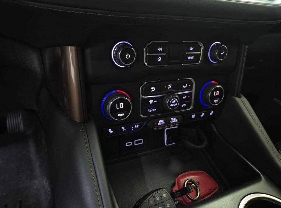 쉐보레 타호 6.2 다크나이트 4WD 사진 17
