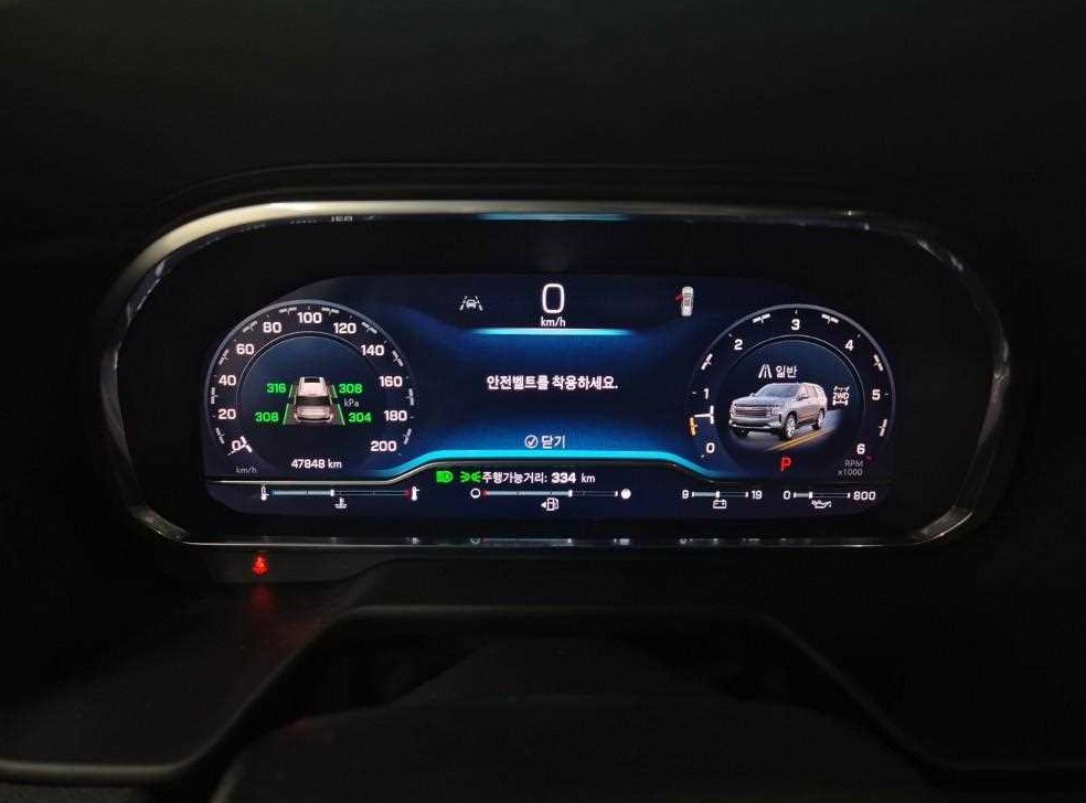 쉐보레 타호 6.2 다크나이트 4WD 사진 6