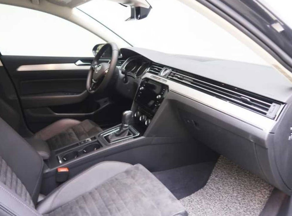 폭스바겐 파사트 2.0 TDI 사진 15