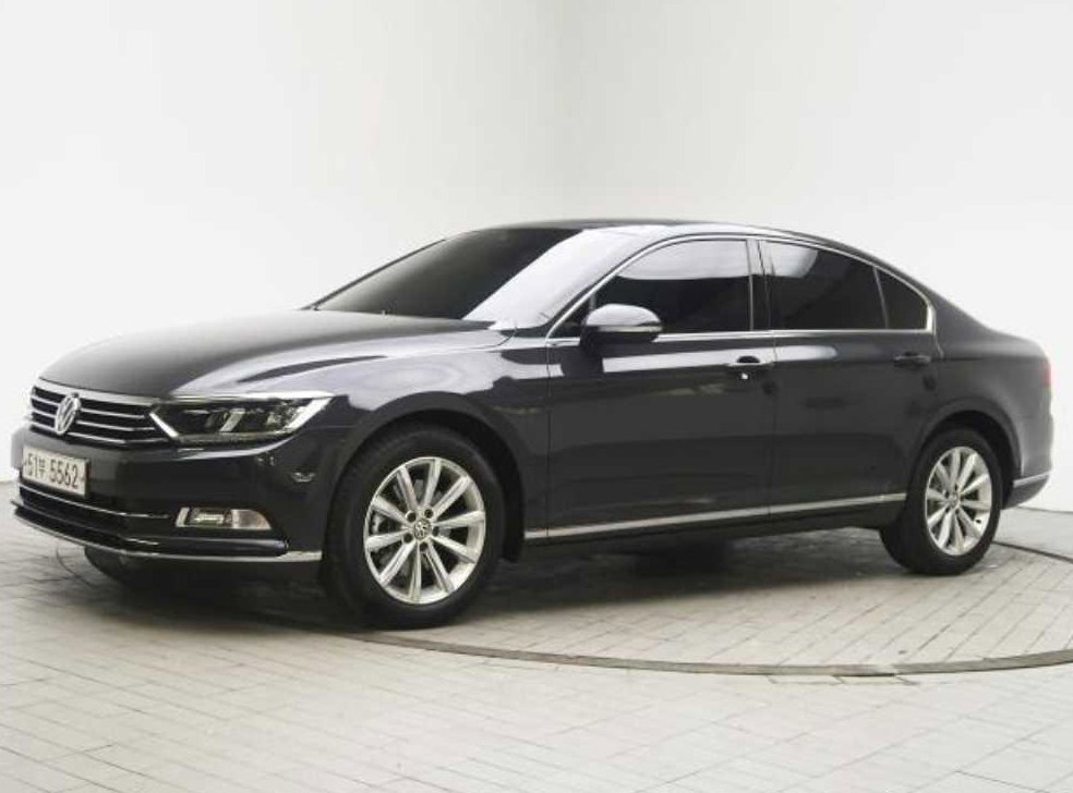 폭스바겐 파사트 2.0 TDI 사진 2