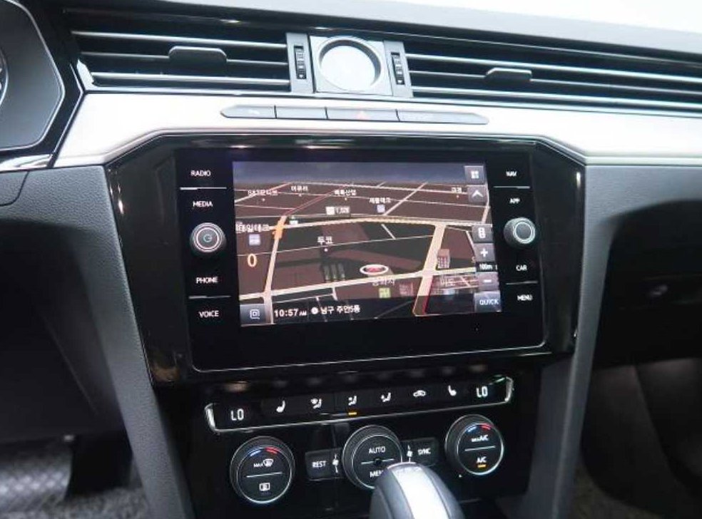 폭스바겐 파사트 2.0 TDI 사진 7