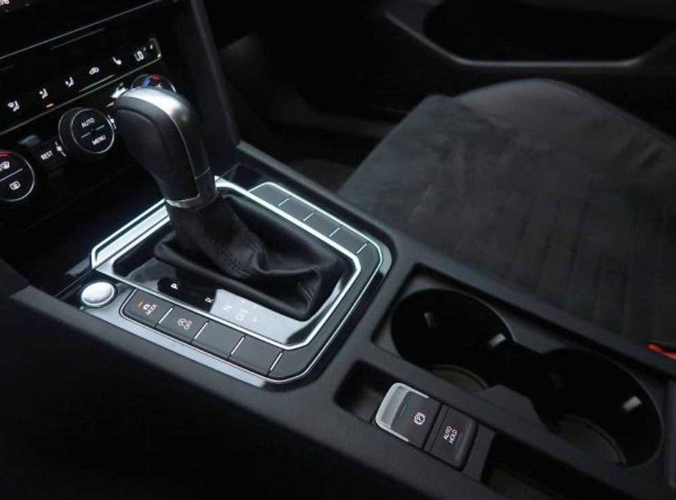 폭스바겐 파사트 2.0 TDI 사진 9
