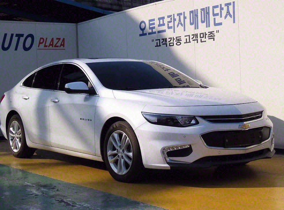 쉐보레 말리부 1.8 하이브리드 LT