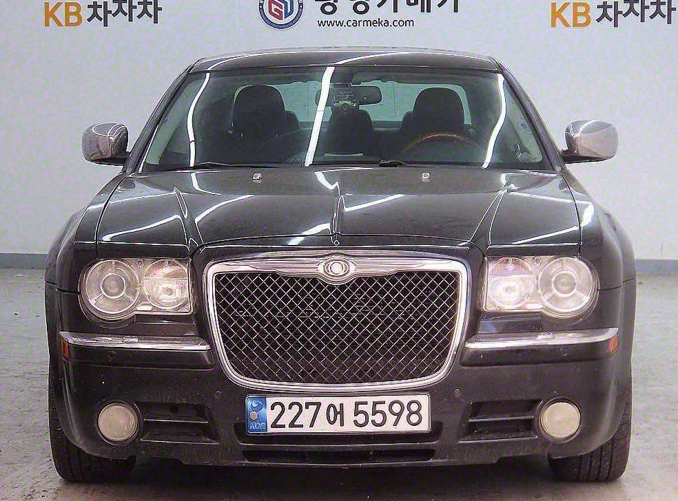 크라이슬러 300C 2.7