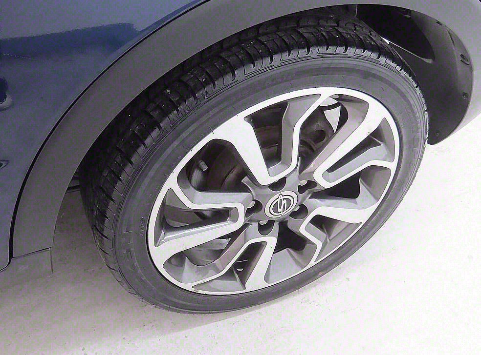 KG모빌리티(쌍용)  티볼리 가솔린 4WD 1.6 LX 사진 19