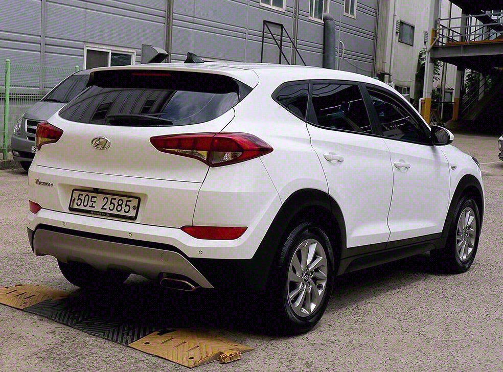 현대 투싼 디젤 1.7 2WD 사진 4