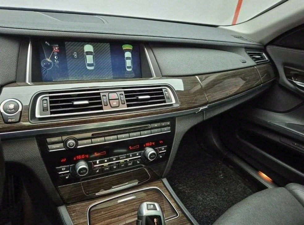 BMW 7시리즈 740 사진 10