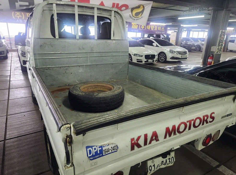 소형화물 카고(소형) 4WD/킹캡/장축/1.0톤/CRDi 사진 4