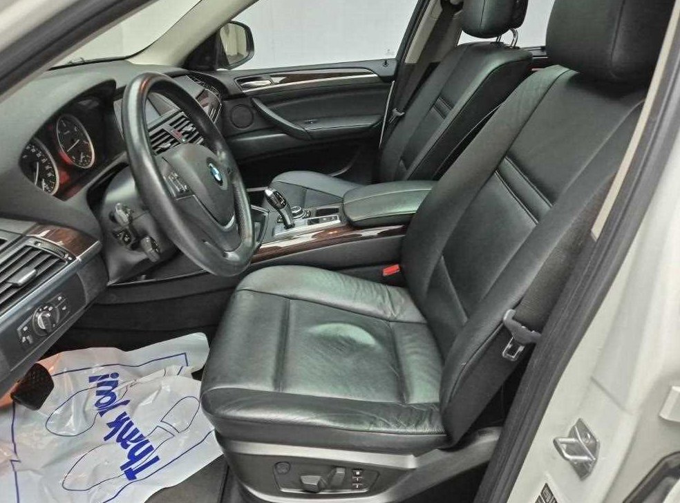 BMW X6 xDrive 30d 사진 11