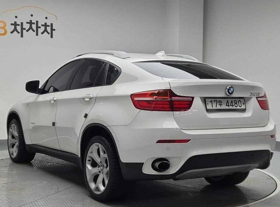 BMW X6 xDrive 30d 사진 2