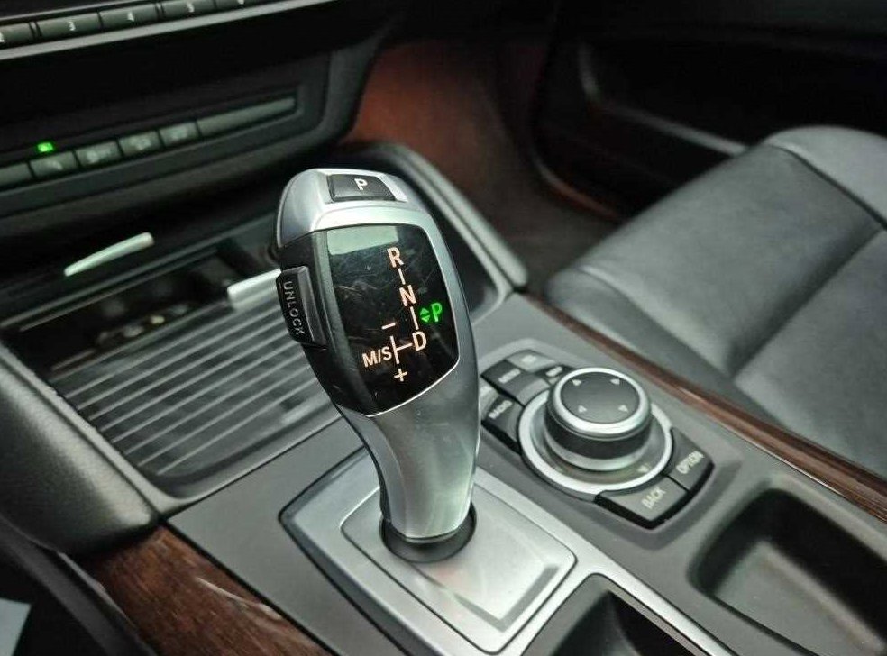 BMW X6 xDrive 30d 사진 8