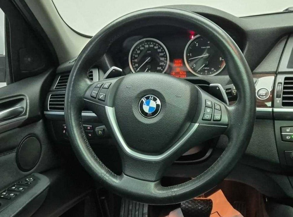 BMW X6 xDrive 30d 사진 9