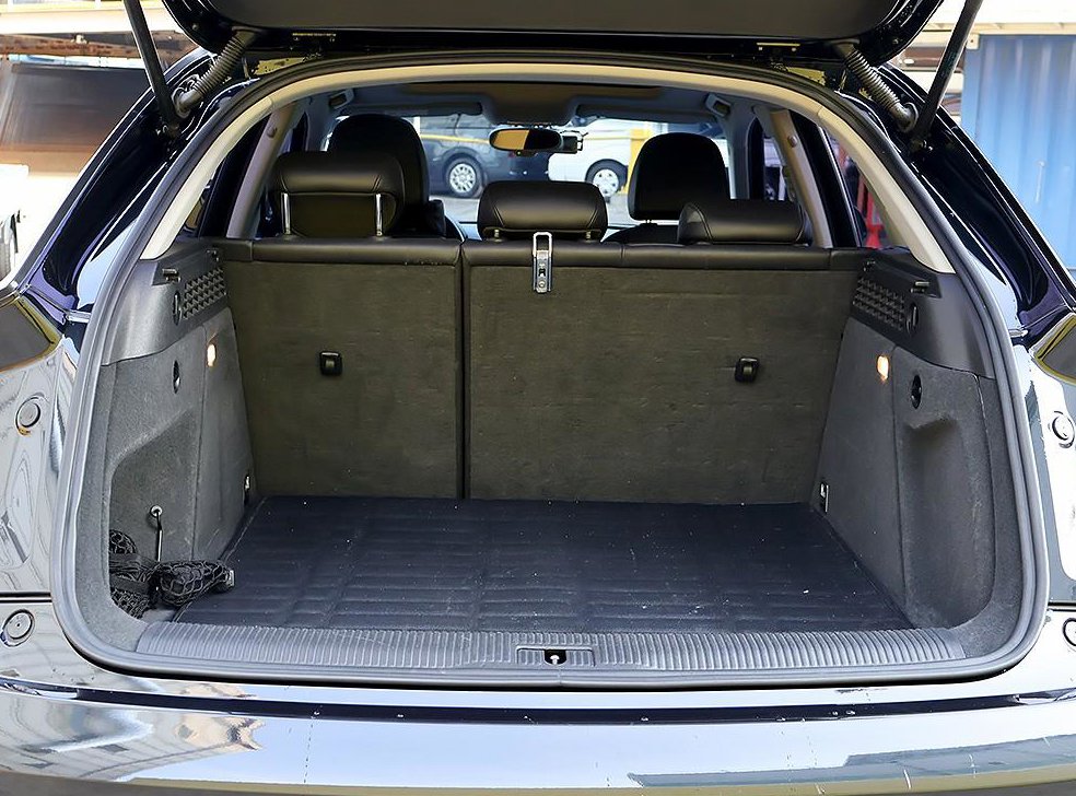 아우디 Q3 2.0 TDI 콰트로 사진 20