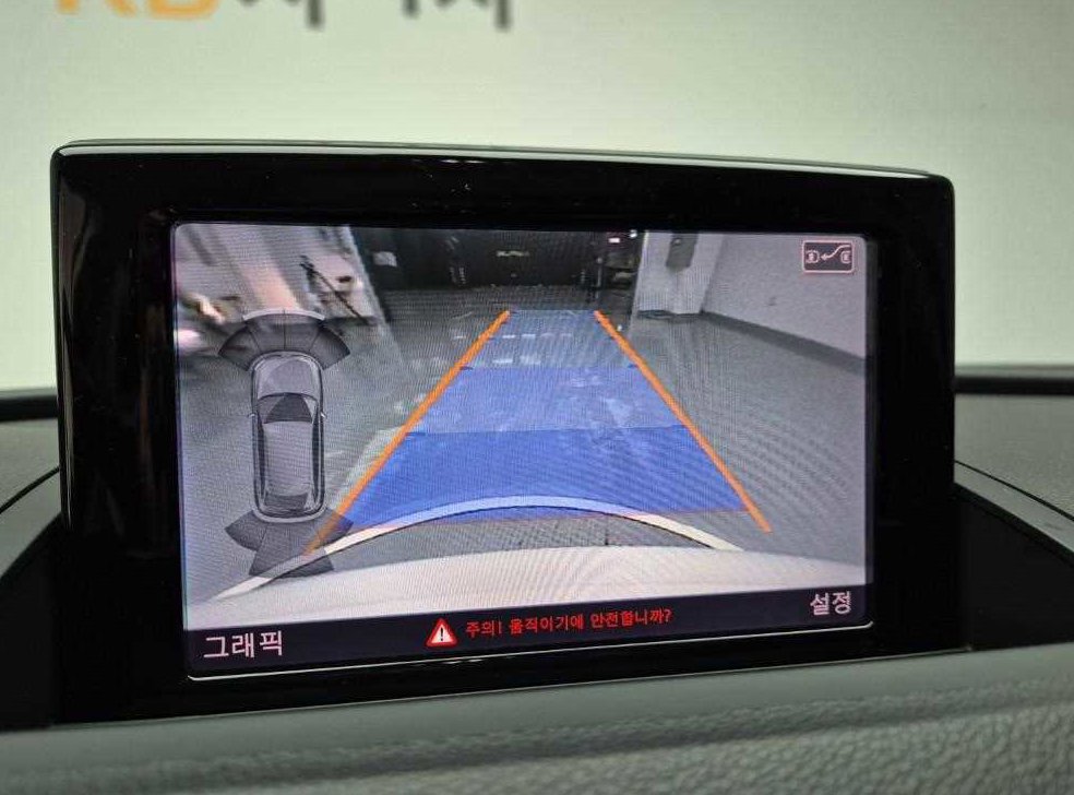 아우디 Q3 2.0 TDI 콰트로 사진 15