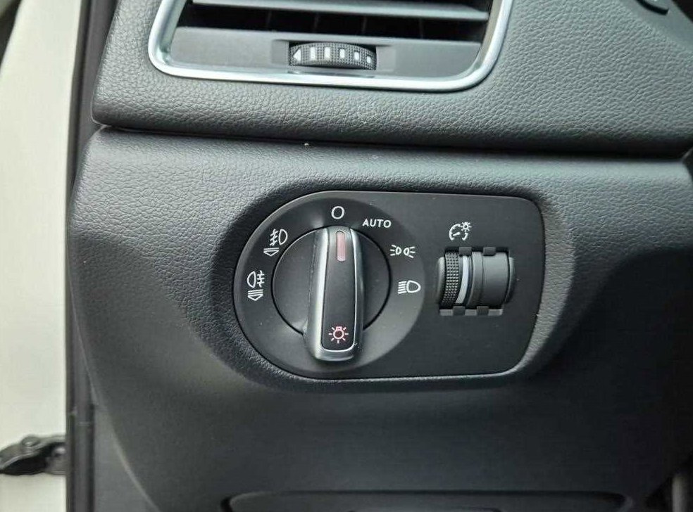 아우디 Q3 2.0 TDI 콰트로 사진 18