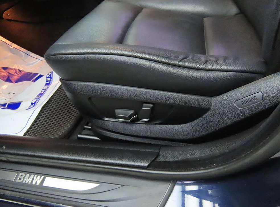 BMW 5시리즈 523i 사진 16