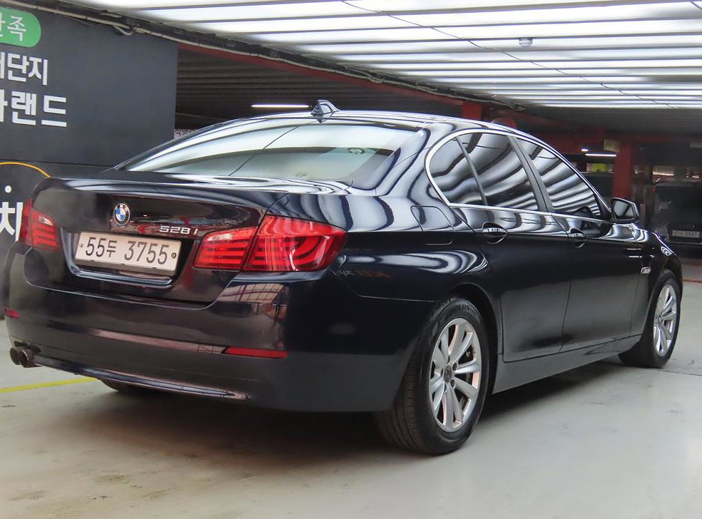 BMW 5시리즈 523i 사진 3