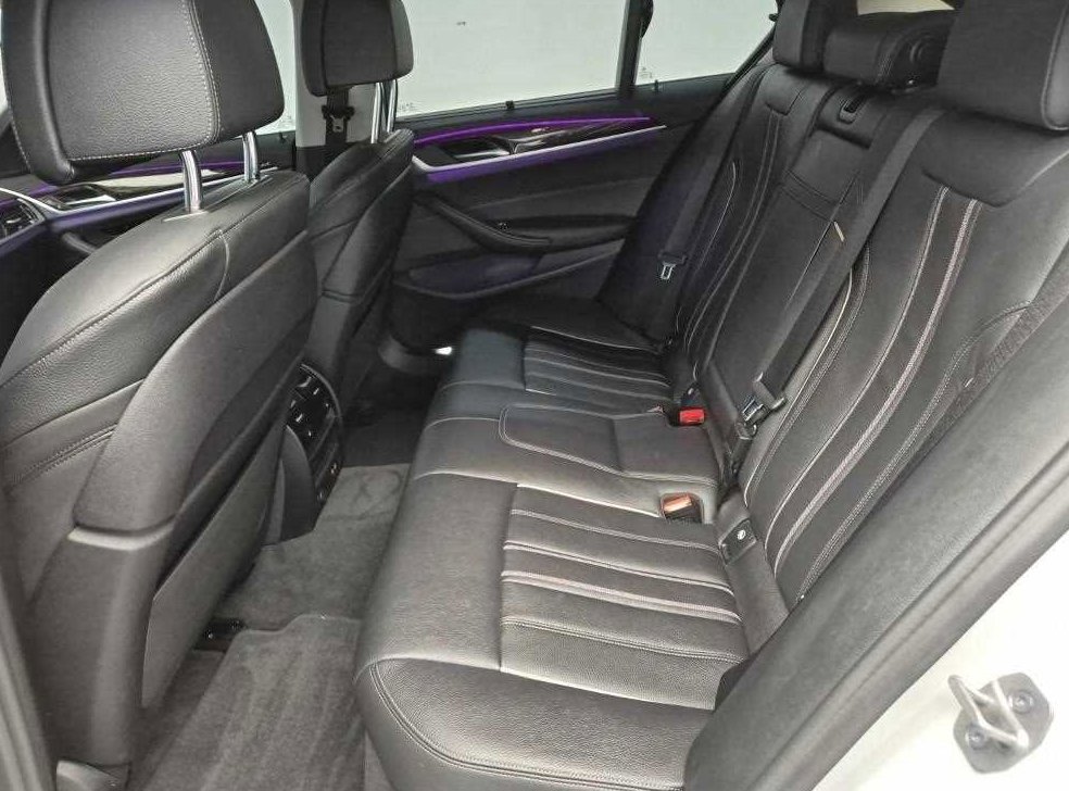 BMW 5시리즈 520i 럭셔리 사진 12