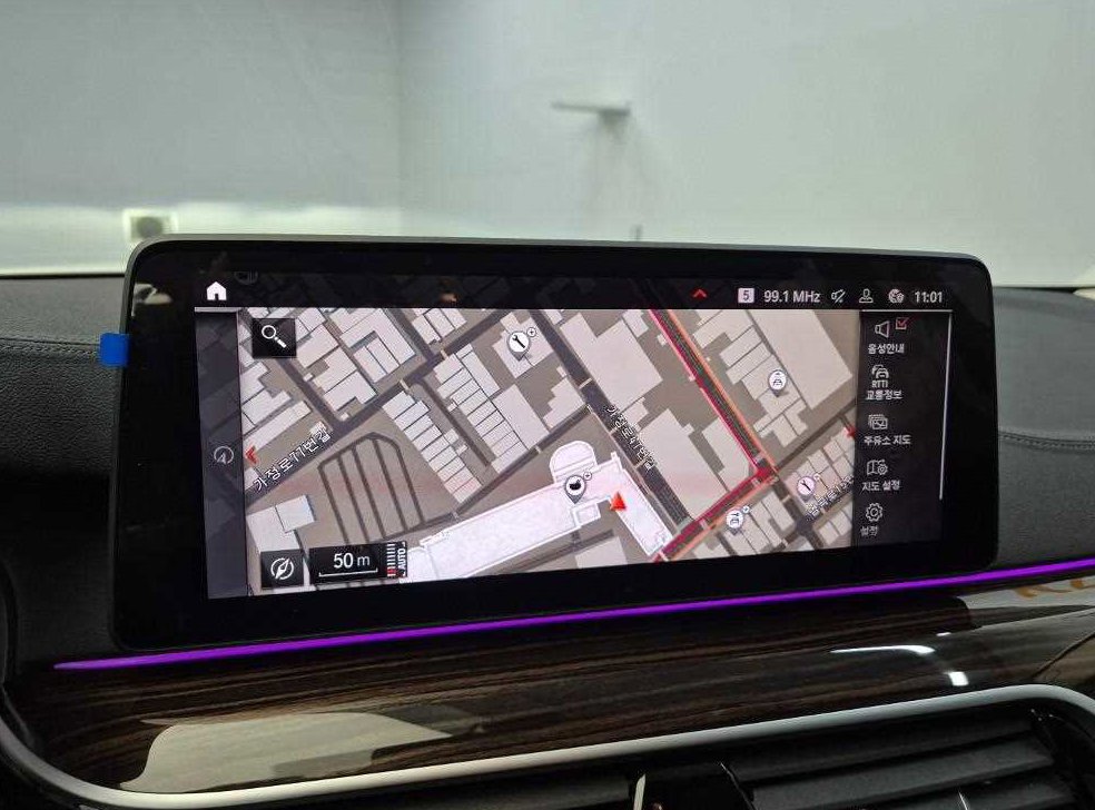 BMW 5시리즈 520i 럭셔리 사진 14