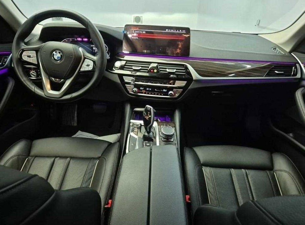 BMW 5시리즈 520i 럭셔리 사진 7