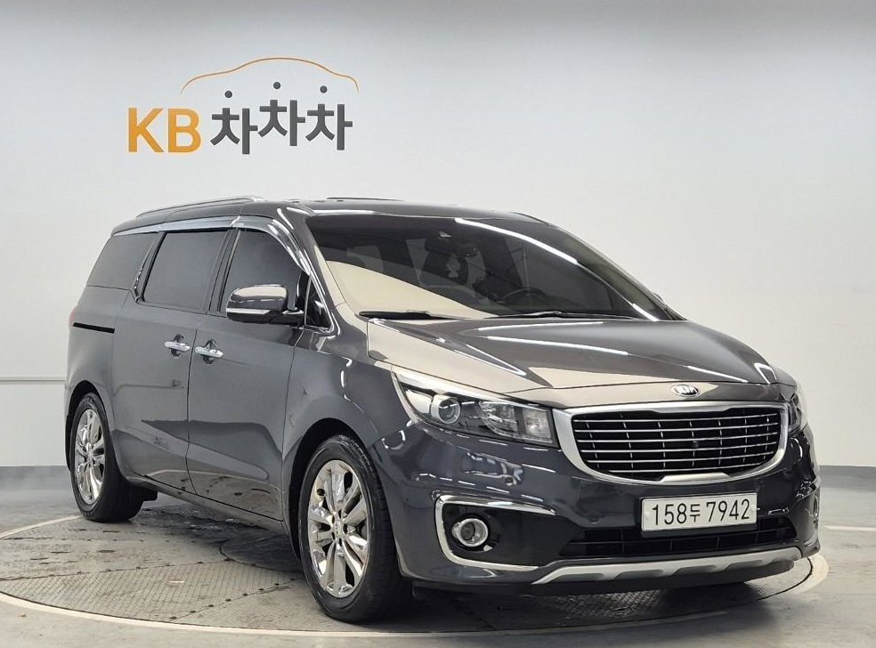 기아 카니발 가솔린 7인승 리무진 사진 3