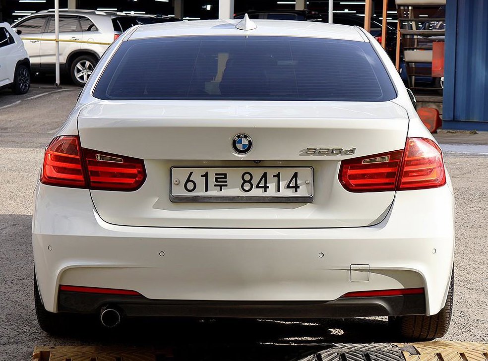 BMW 3시리즈 320d 사진 3