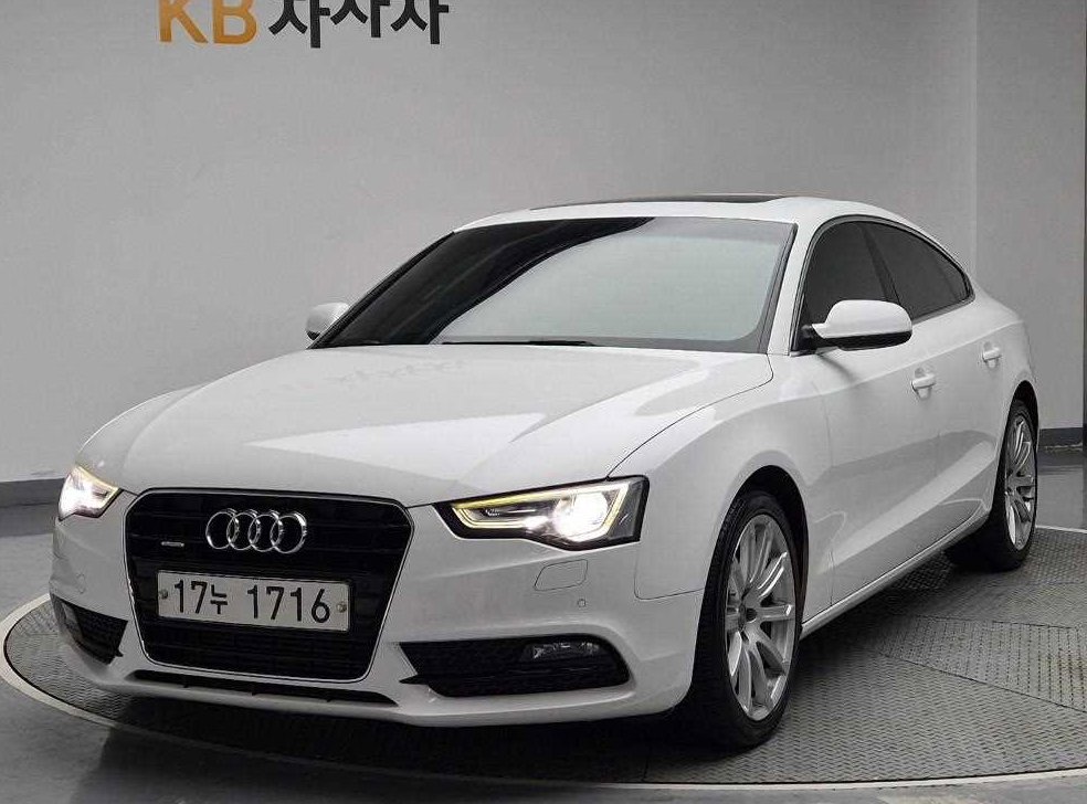 아우디 A5 2.0 TDI 콰트로 스포츠백