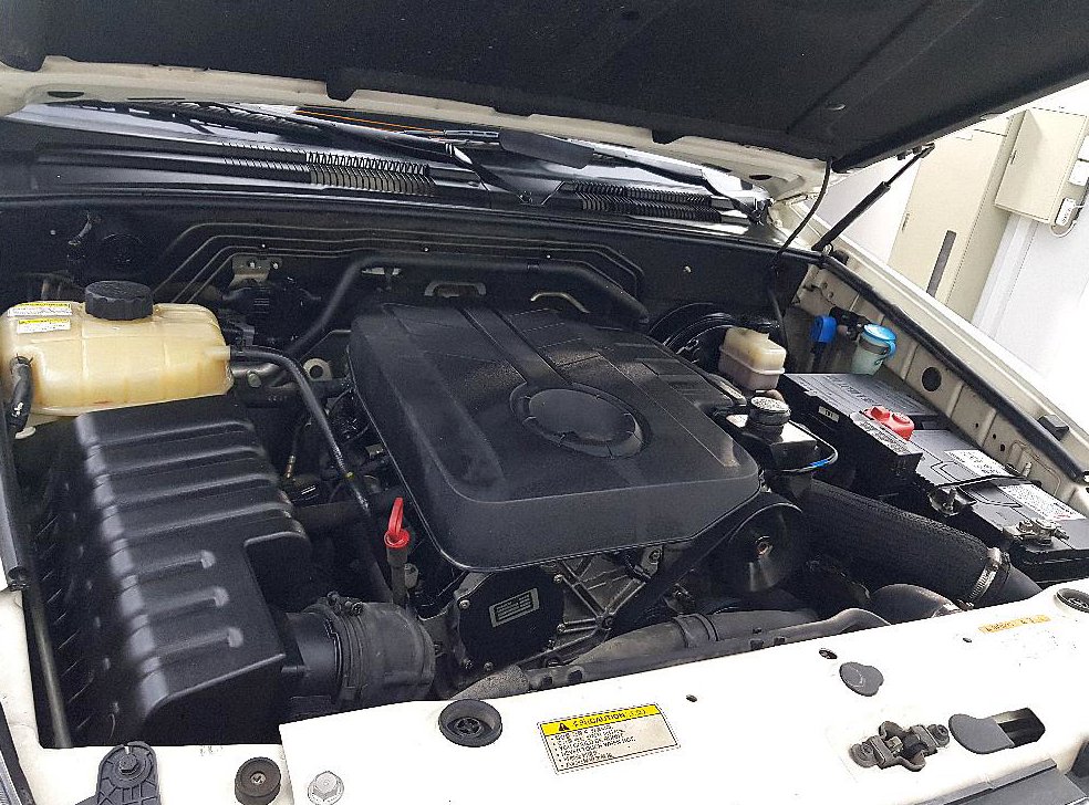KG모빌리티(쌍용)  렉스턴 2.0  4WD RX7 사진 6