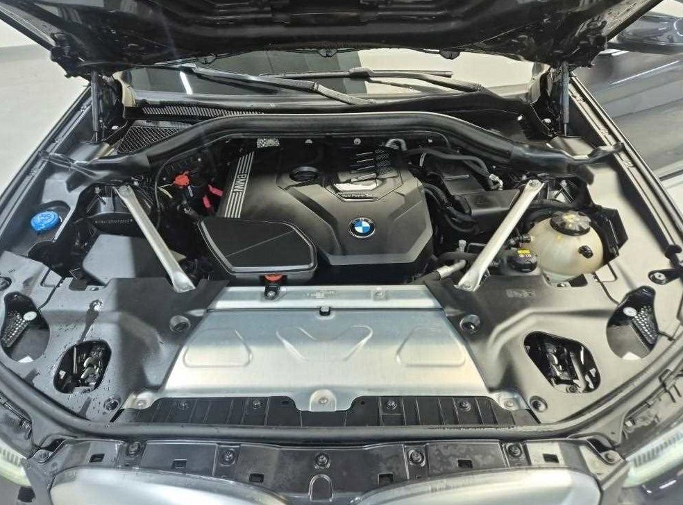BMW X4 xDrive 20i xLine 사진 5