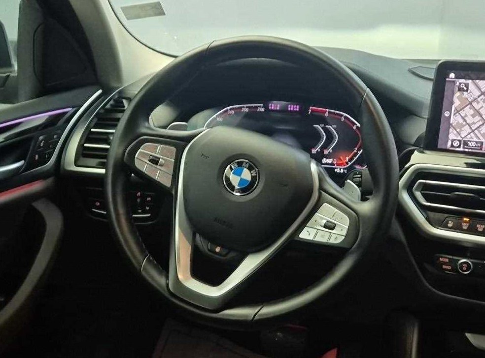 BMW X4 xDrive 20i xLine 사진 9