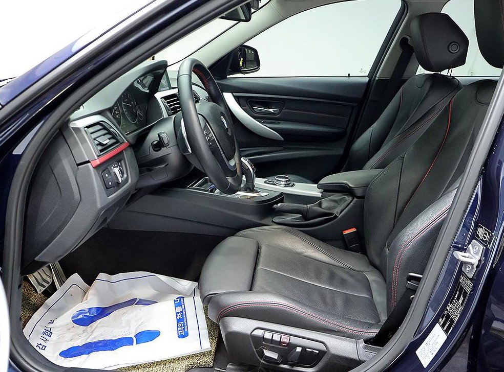 BMW 3시리즈 325d 스포츠 사진 11