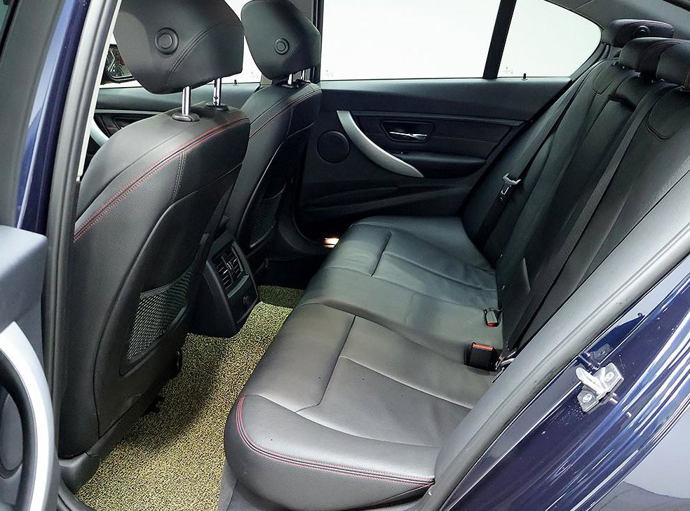 BMW 3시리즈 325d 스포츠 사진 12