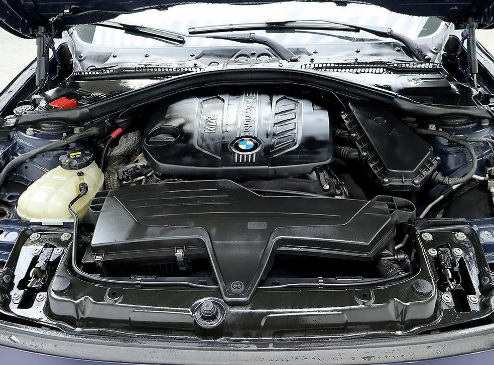 BMW 3시리즈 325d 스포츠 사진 7