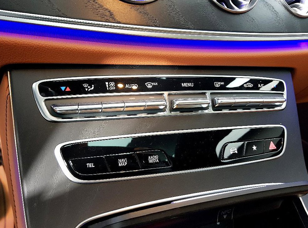 벤츠 CLS 클래스 CLS 300d 4MATIC 사진 11