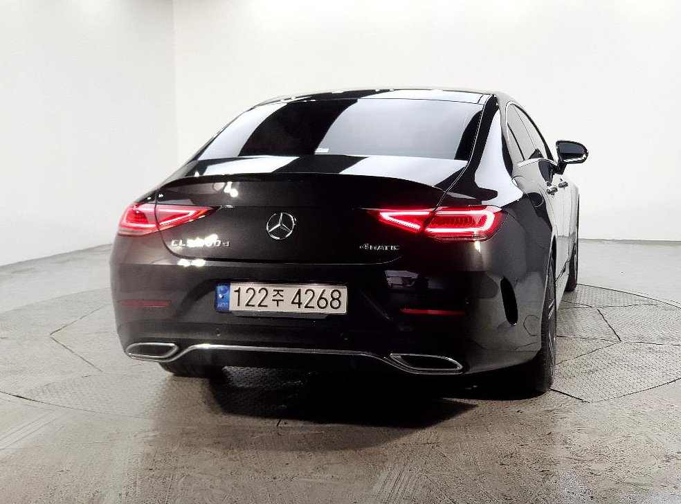 벤츠 CLS 클래스 CLS 300d 4MATIC 사진 3