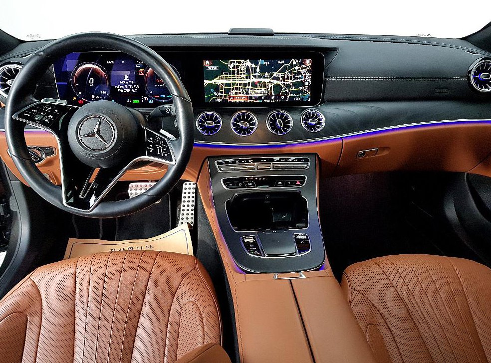 벤츠 CLS 클래스 CLS 300d 4MATIC 사진 5