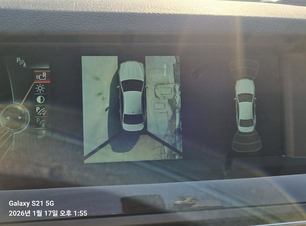 BMW 5시리즈 528i xDrive 사진 17