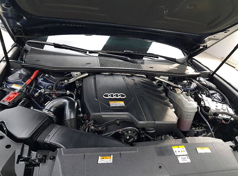 아우디 A6 45 TFSI 프리미엄 사진 6