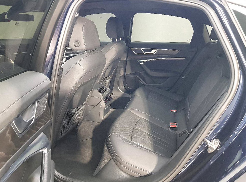 아우디 A6 45 TFSI 프리미엄 사진 9