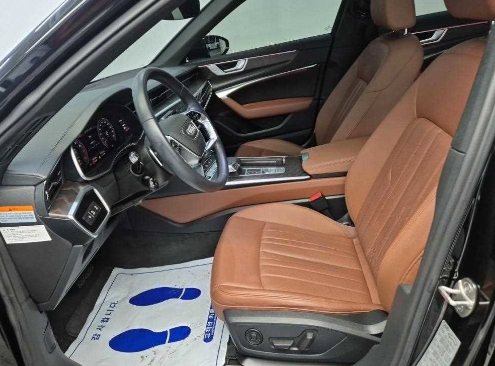 아우디 A6 45 TFSI 프리미엄 사진 11