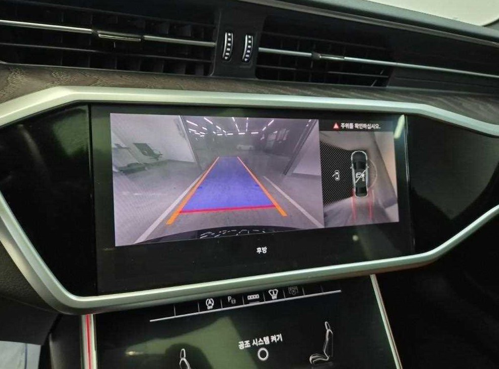 아우디 A6 45 TFSI 프리미엄 사진 15