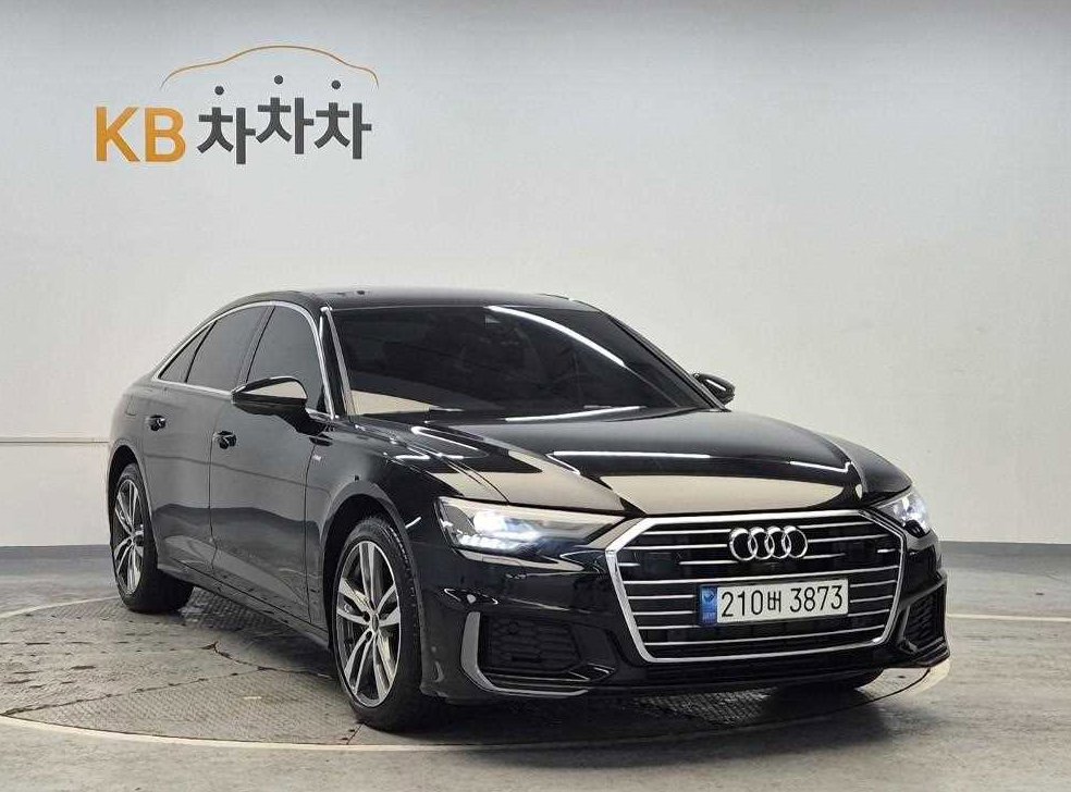 아우디 A6 45 TFSI 프리미엄 사진 4
