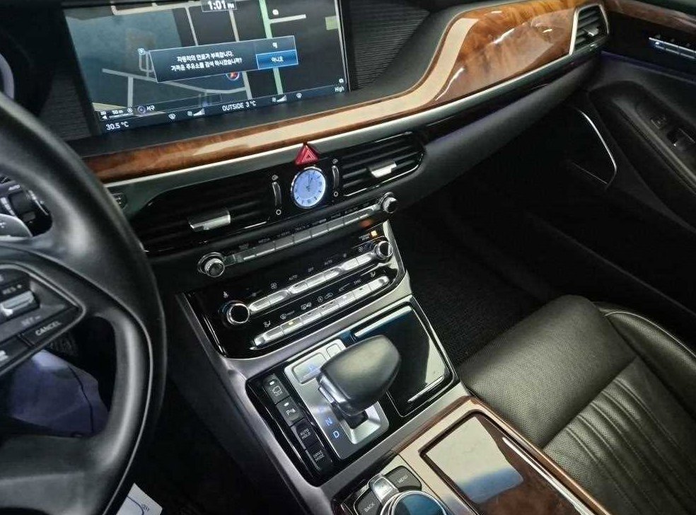 제네시스 EQ900 3.3 T-GDI AWD 사진 10