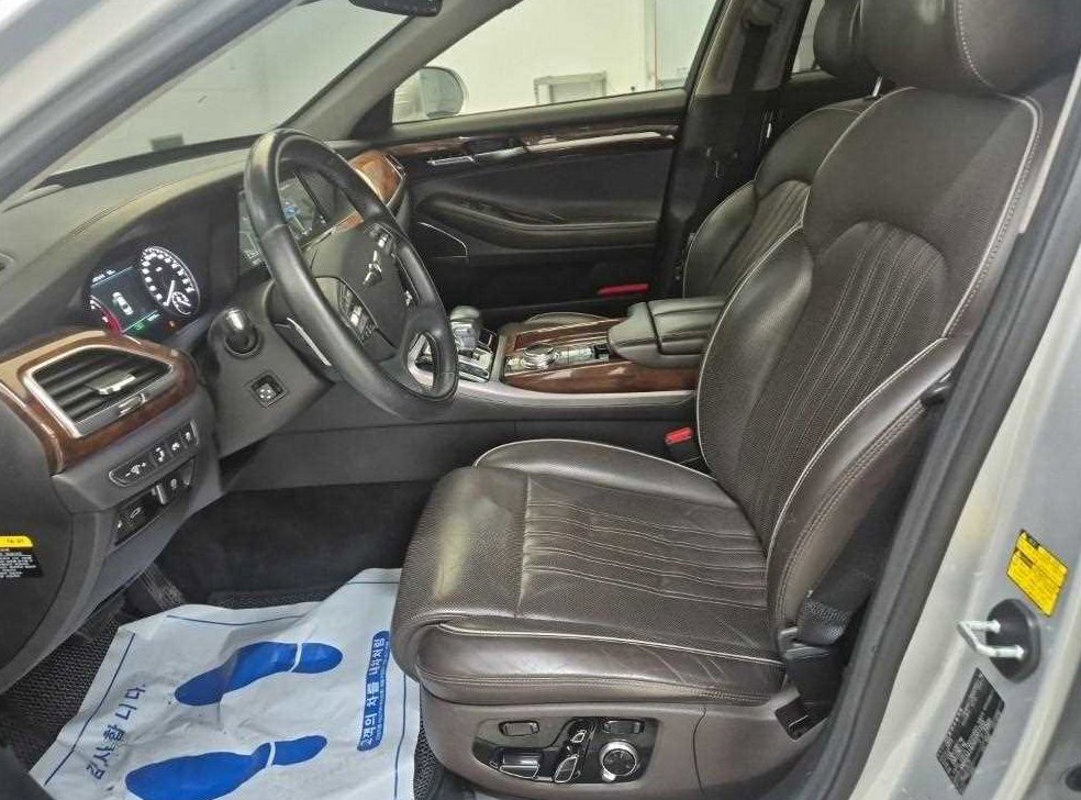 제네시스 EQ900 3.3 T-GDI AWD 사진 11